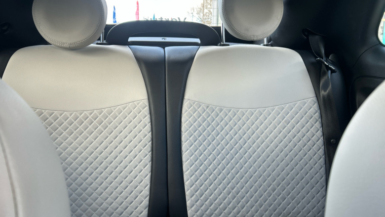 Fiat 500 1.0 Mild Hybrid Dolcevita [Part Leather] 2dr Petrol Convertible